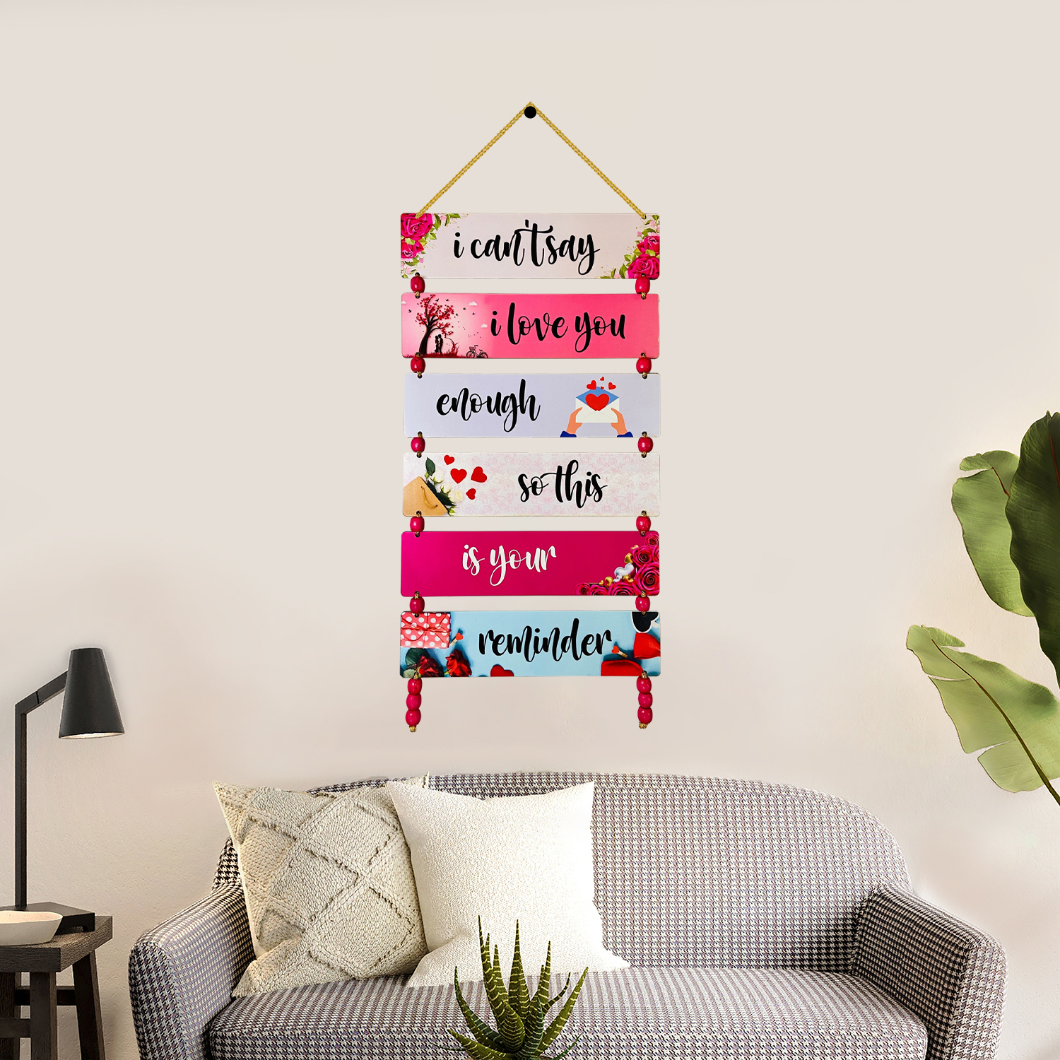 Love Reminder Wooden Wall Hanging - Heartfelt Message Décor